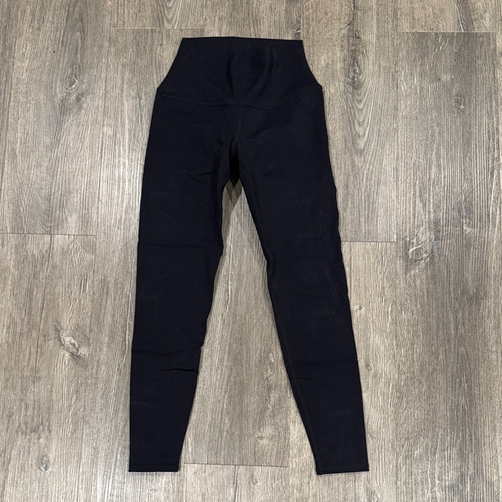 Alo Yoga cropped leggings